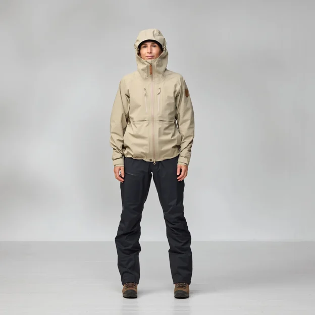 Fjällräven Keb GTX Jacket W Women’s Shell jackets Model Angle N 94528