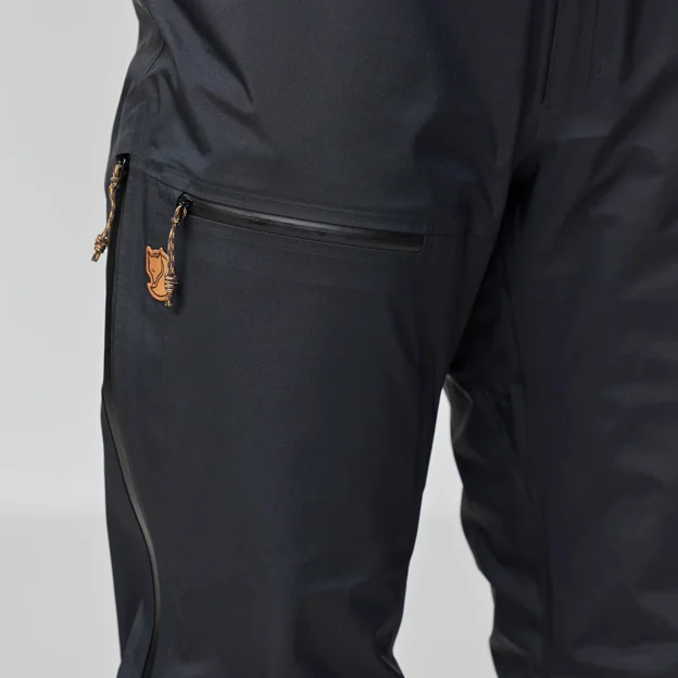 Fjällräven Keb GTX Trousers W Women’s Shell trousers Model Angle H 94557