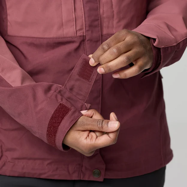 Fjällräven Keb Jacket W Women’s Outlet Model Angle J 93337