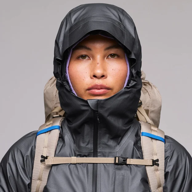 Fjällräven Keb Lätt GTX Jacket W Women’s Shell jackets Model Angle F 118387