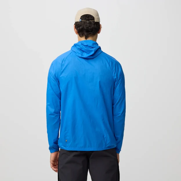 Fjällräven Keb Lätt Wind Jacket M Men’s Wind jackets Model Model back 100444