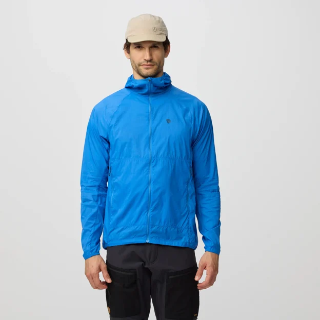 Fjällräven Keb Lätt Wind Jacket M Men’s Wind jackets Model Angle F 100562