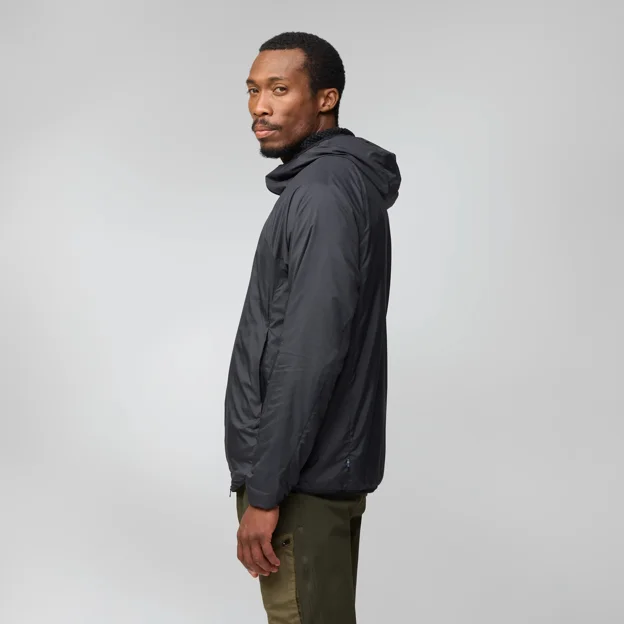 Fjällräven Keb Thermal Wind Jacket M Men’s Wind jackets Model Model side 94435