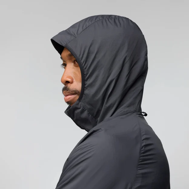 Fjällräven Keb Thermal Wind Jacket M Men’s Wind jackets Model Angle G 94436