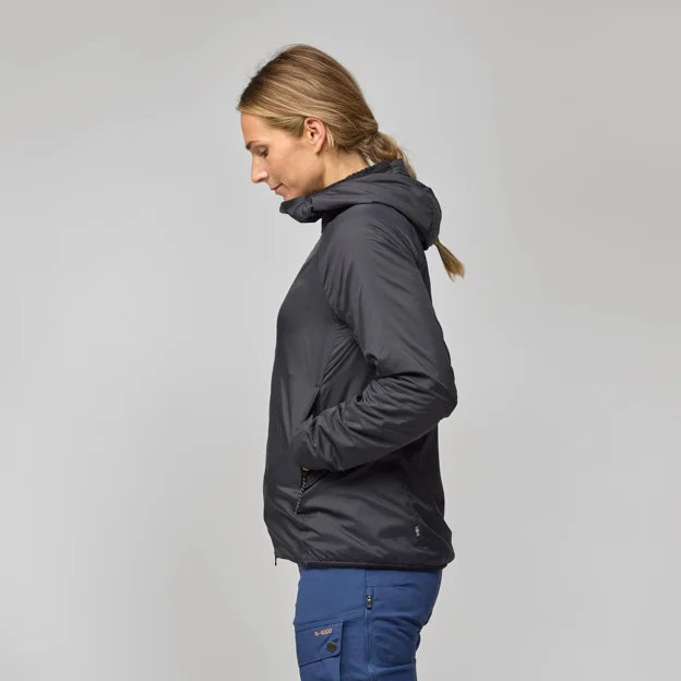 Fjällräven Keb Thermal Wind Jacket W Women’s Wind jackets Model Model side 94441