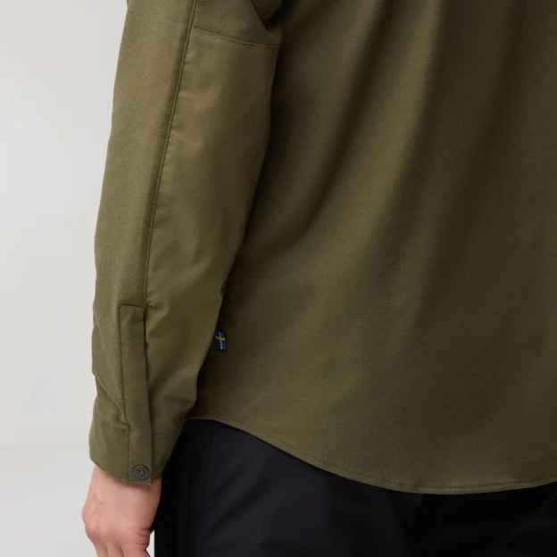 Fjällräven Keb Trekking Shirt LS M Men’s Shirts Model Angle J 85713
