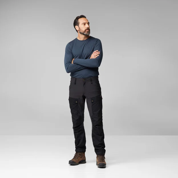 Fjällräven Keb Trousers M Men’s Outlet Model Model front 76353