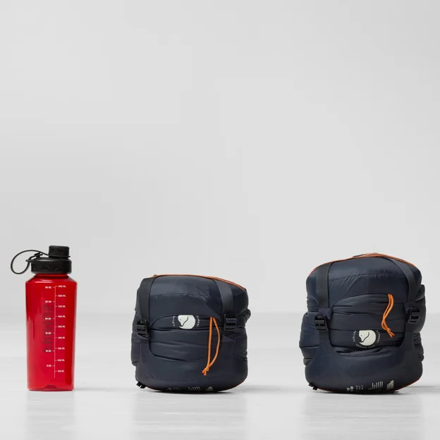 Fjällräven Keb Two Seasons Long Unisex Sleeping bags Detail Angle U 88145