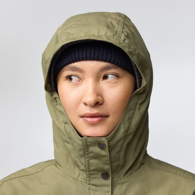 Fjällräven Kiruna Padded Parka W Women’s Outdoor jackets Model Angle G 86279