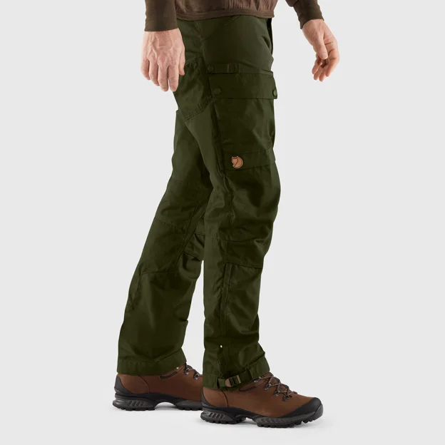 Fjällräven Lappland Hybrid Trousers M Men’s Hunting trousers Model Model side 33790