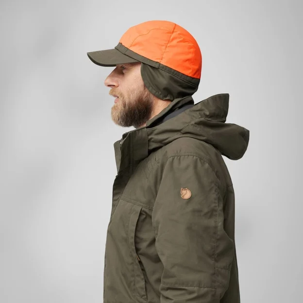 Fjällräven Lappland Pintail Cap Unisex Caps, hats & beanies Model Angle H 85508