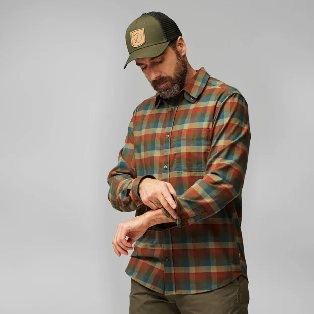 Fjällräven Lappland Stretch Flannel Shirt M Men’s Shirts Model Model side 84129