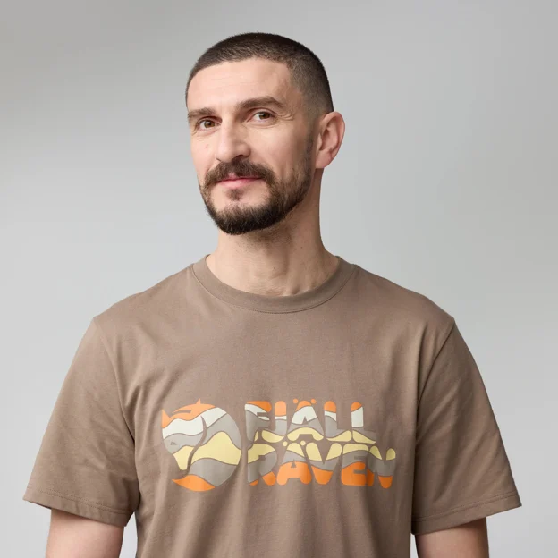 Fjällräven Multicolor Logo T-shirt M Men’s T-shirts & tank tops Model Angle F 89980