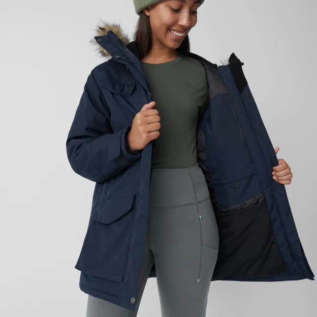 Fjällräven Nuuk Parka W Women’s Parkas Detail Angle J 60211