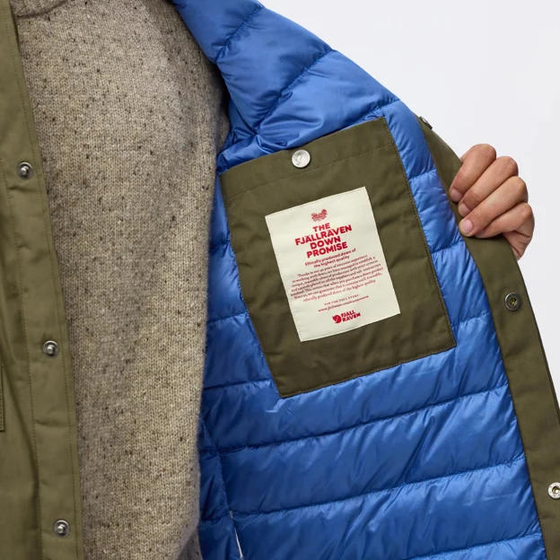 Fjällräven Övik Down Shirt Jacket M Men’s Down jackets Model Angle K 120289