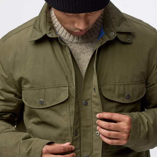 Fjällräven Övik Down Shirt Jacket M Men’s Down jackets Model Angle H 120368