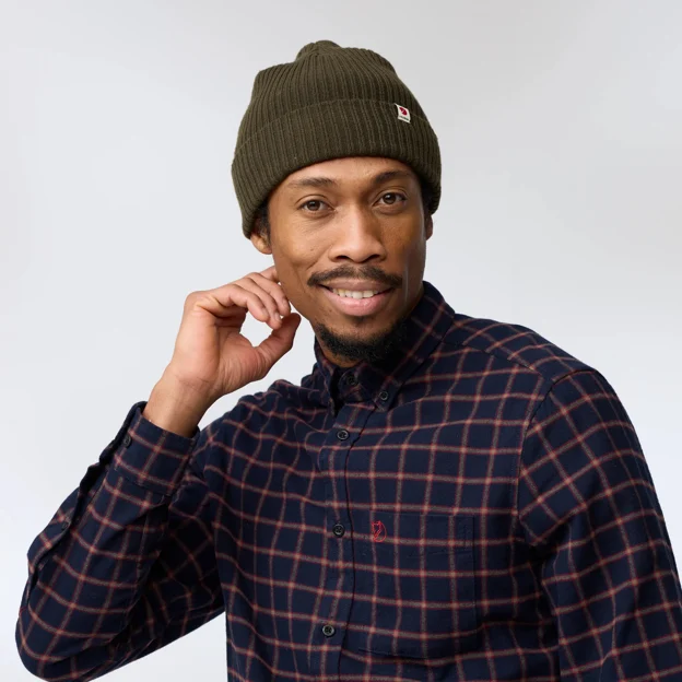 Fjällräven Övik Flannel Shirt M Men’s Shirts Model Angle G 92969