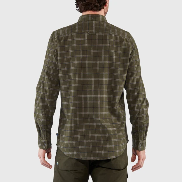 Fjällräven Övik Flannel Shirt M Men’s Shirts Model Model back 24173