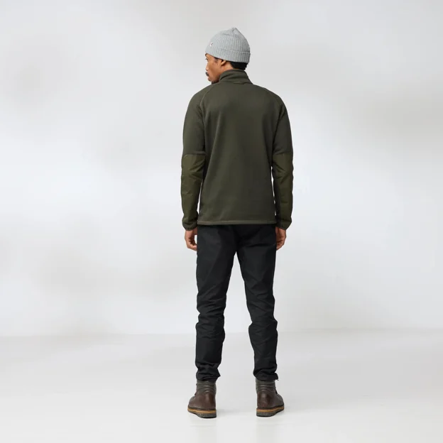 Fjällräven Övik Fleece Half Zip M Men’s Fleeces Model Model back 92920