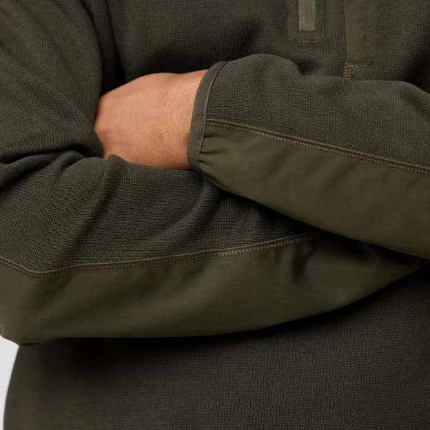 Fjällräven Övik Fleece Half Zip M Men’s Fleeces Model Angle H 92922