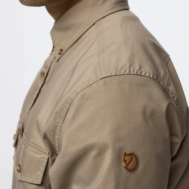 Fjällräven Övik G-1000 Shirt LS M Men’s Shirts Model Angle I 120360