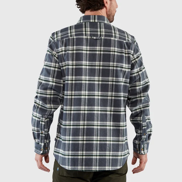 Fjällräven Övik Heavy Flannel Shirt M Men’s Shirts Model Model back 23152