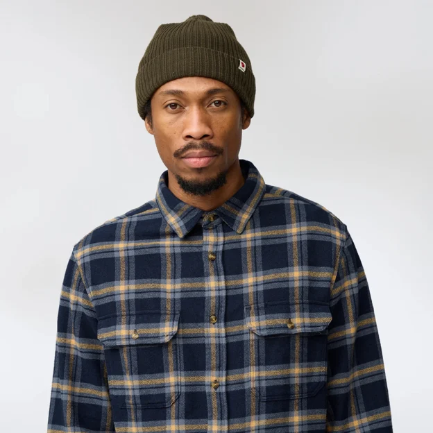 Fjällräven Övik Heavy Flannel Shirt M Men’s Shirts Model Angle G 92860