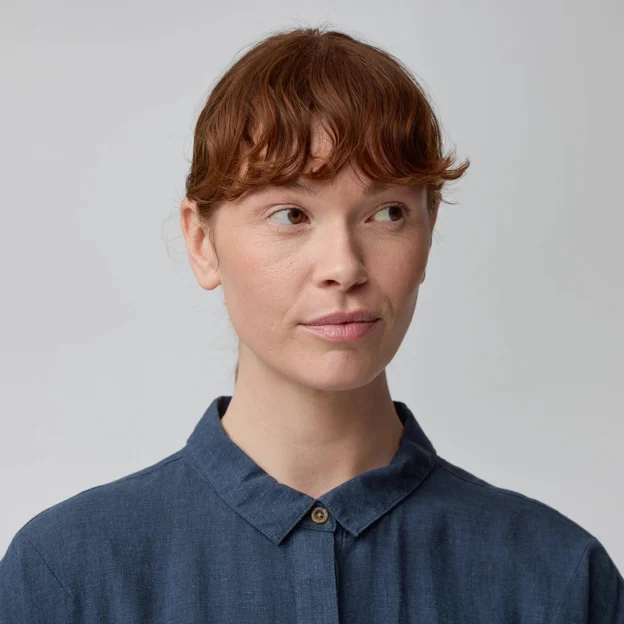 Fjällräven Övik Hemp Dress W Women’s Dresses Model Angle I 89700