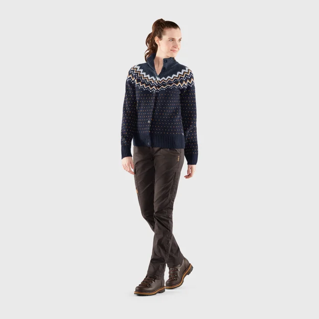 Fjällräven Övik Knit Cardigan W Women’s Sweaters & knitwear Model Model front 48458