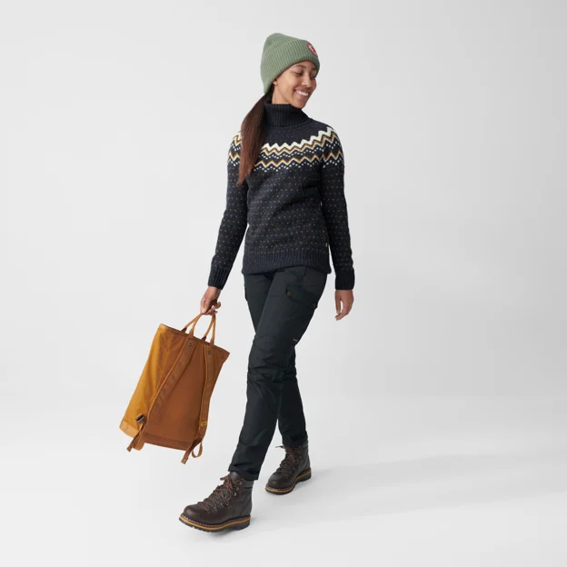 Fjällräven Övik Knit Roller Neck W Women’s Sweaters & knitwear Model Model front 60223