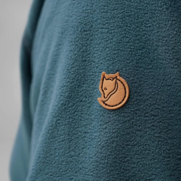 Fjällräven Övik Lite Fleece Jacket W Women’s Fleeces Model Angle I 85548