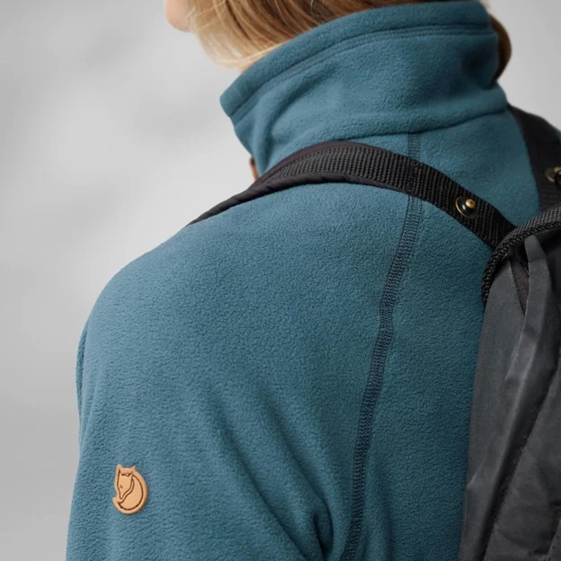 Fjällräven Övik Lite Fleece Jacket W Women’s Fleeces Model Angle J 85549