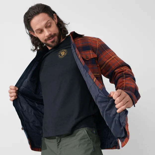 Fjällräven Övik Lite Padded Shirt M Men’s Shirts Model Model side 60227