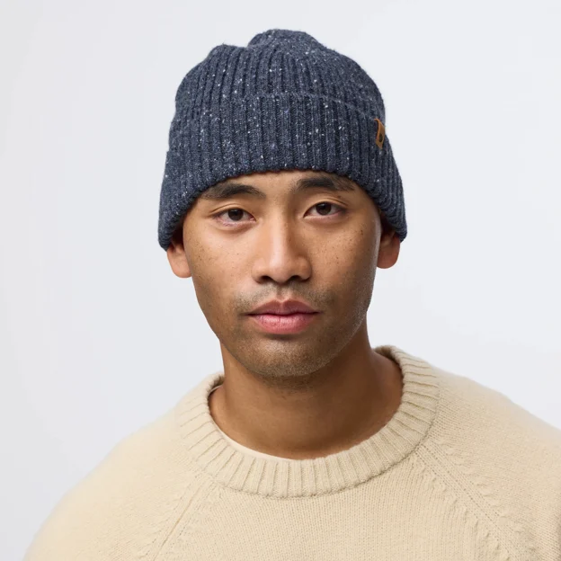 Fjällräven Övik Neps Beanie Unisex Caps, hats & beanies Model Model front 120120