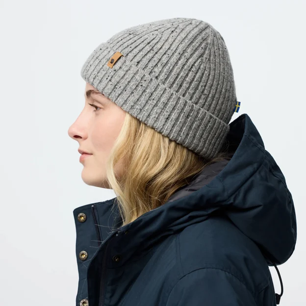 Fjällräven Övik Neps Beanie Unisex Caps, hats & beanies Model Model side 120052