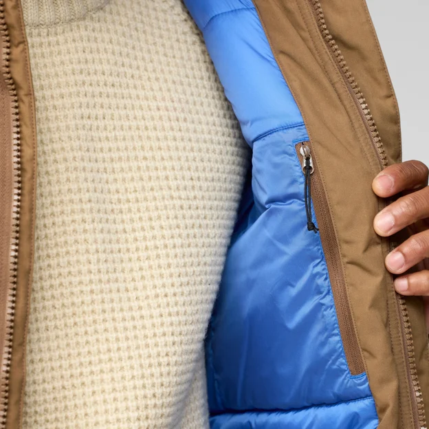 Fjällräven Övik Padded Jacket M Men’s Outdoor jackets Model Angle L 94449
