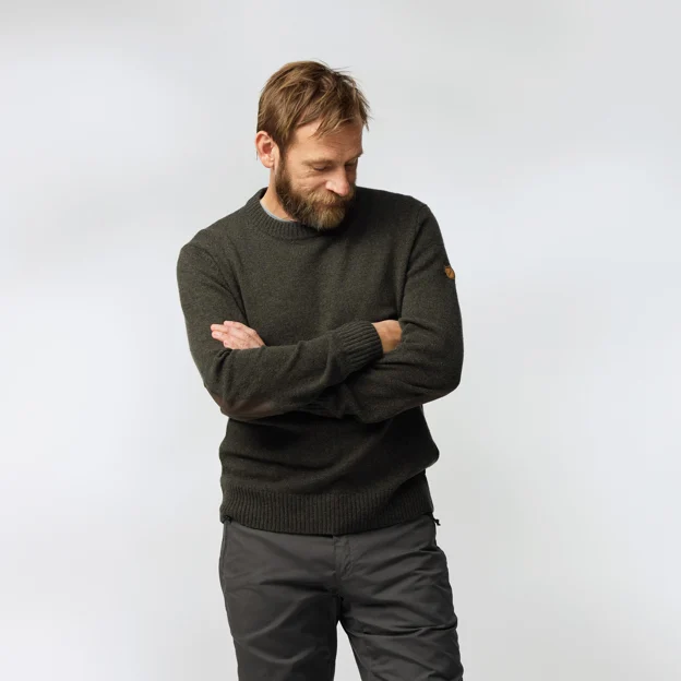 Fjällräven Övik Round-neck Sweater M Men’s Sweaters & knitwear Model Model front 86332