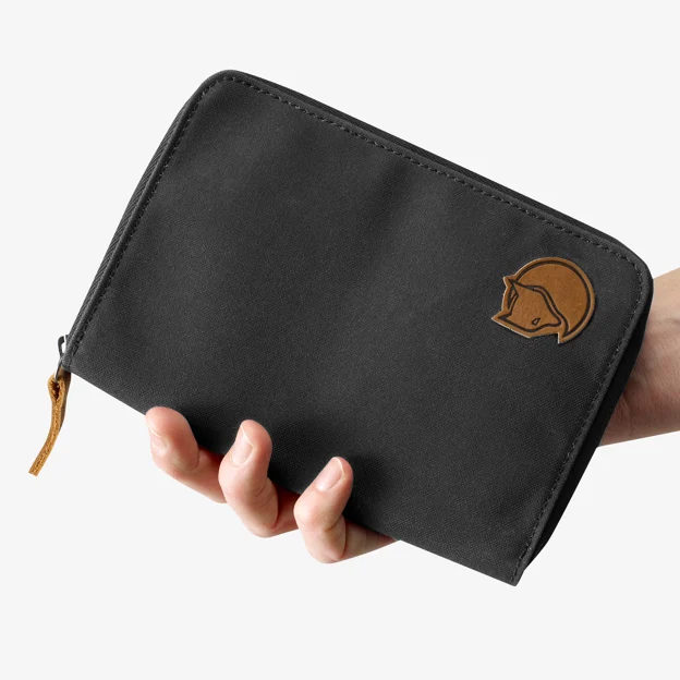 Fjällräven Passport Wallet Unisex Travel accessories Detail Angle F 83734