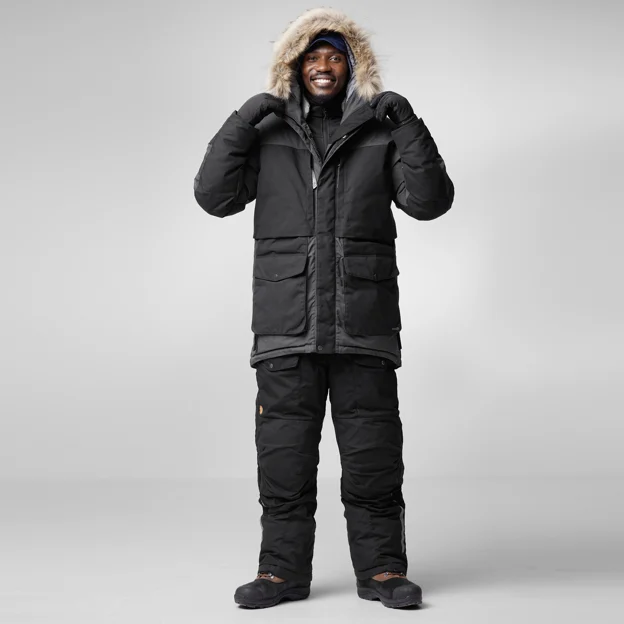 Fjällräven Polar Expedition Parka M Men’s Down jackets Model Model front 76074