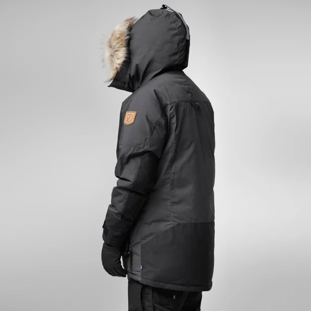 Fjällräven Polar Expedition Parka M Men’s Down jackets Model Model back 76075