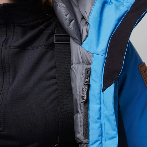 Fjällräven Polar Expedition Parka W Women’s Down jackets Detail Angle G 76088