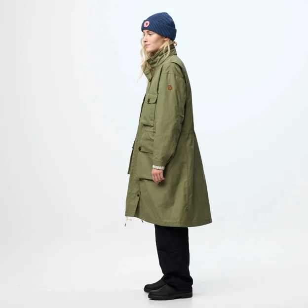 Fjällräven Räven Parka W Women’s Outdoor jackets Model Model side 120093