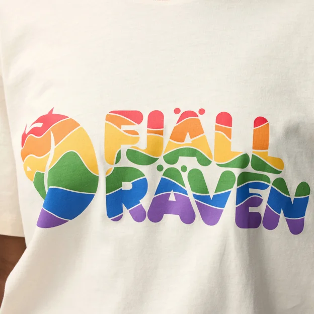 Fjällräven Rainbow T-shirt Unisex T-shirts & tank tops Model Angle H 85655