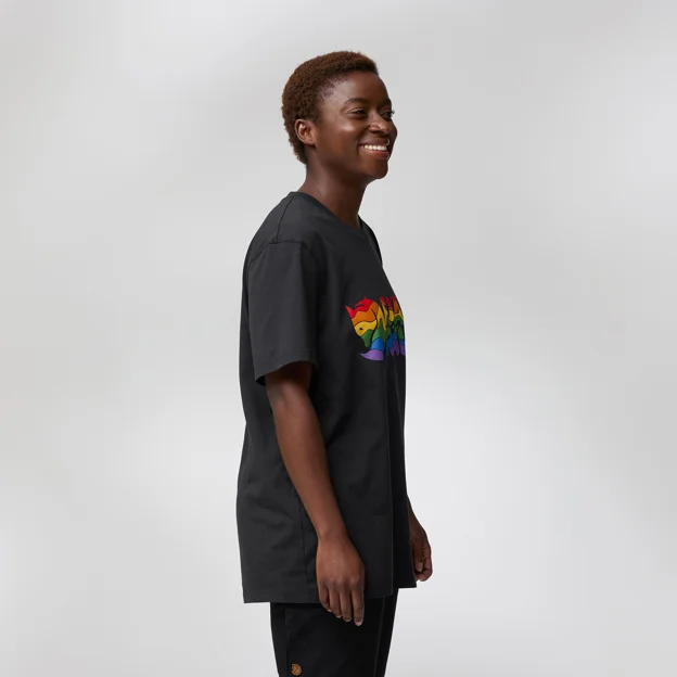 Fjällräven Rainbow T-shirt Unisex T-shirts & tank tops Model Model side 85658