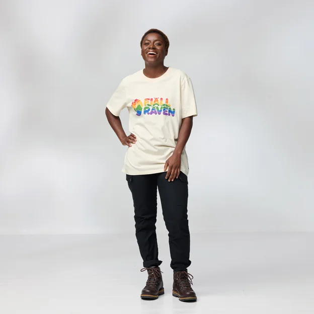 Fjällräven Rainbow T-shirt Unisex T-shirts & tank tops Model Angle F 85653