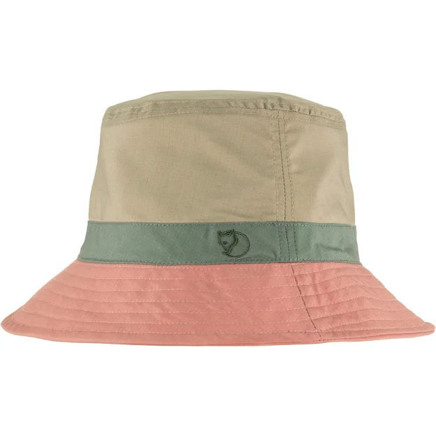Fjällräven Reversible Bucket Hat Unisex Caps, hats & beanies Beige, Pink Main Front 73978