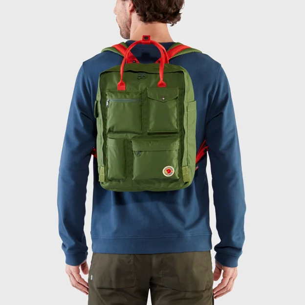 Fjällräven Samlaren Kånken 2b Unisex Daypacks Model Model front 43900