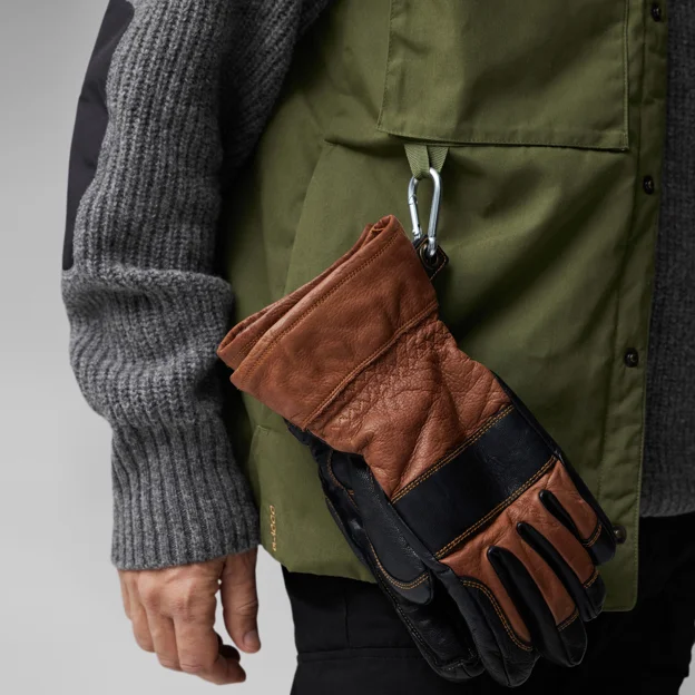 Fjällräven Singi Padded Vest M Men’s Outlet Detail Angle J 76119
