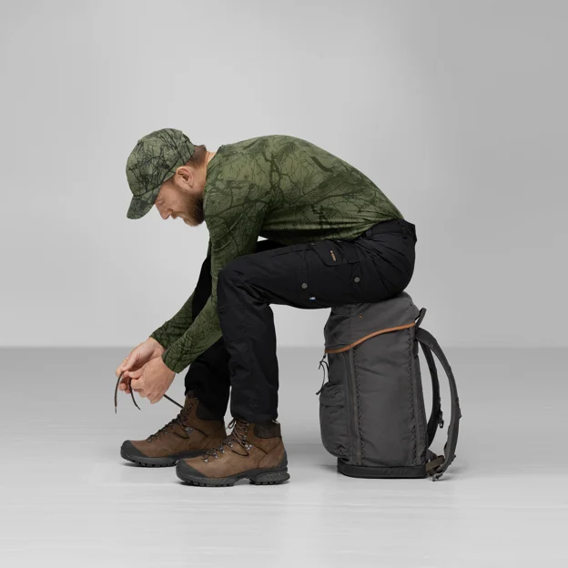 Fjällräven Singi Stubben Unisex Hunting backpacks Detail Angle K 23968