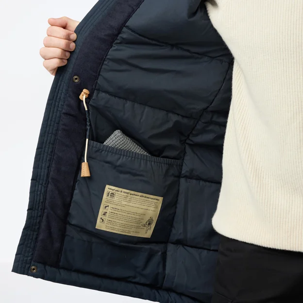 Fjällräven Singi Wool Padded Parka M Men’s Parkas Model Angle K 86347